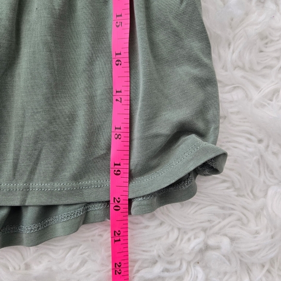 Lucky Brand Flowy Peplum Top. Size Small. Good preowned condition. - Picture 5 of 7